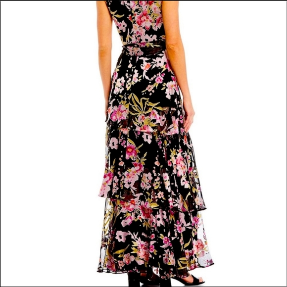 Alex Marie Shimmering Tiered Maxi Dress: Perfect for weddings! - Picture 4 of 4